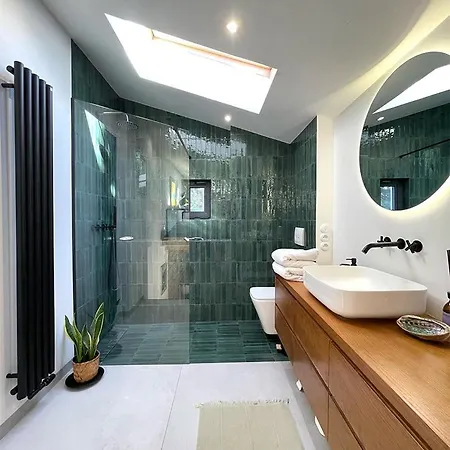 Modern Loft With A Garden Варшава